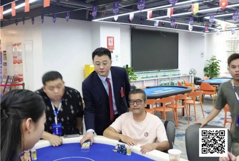 【APL扑克】凤凰杯 | 主赛 B 组 307 人厮杀！33 人晋级，黄志凯先生成为CL！附赛双场爆燃，郎才女貌冠军出炉！