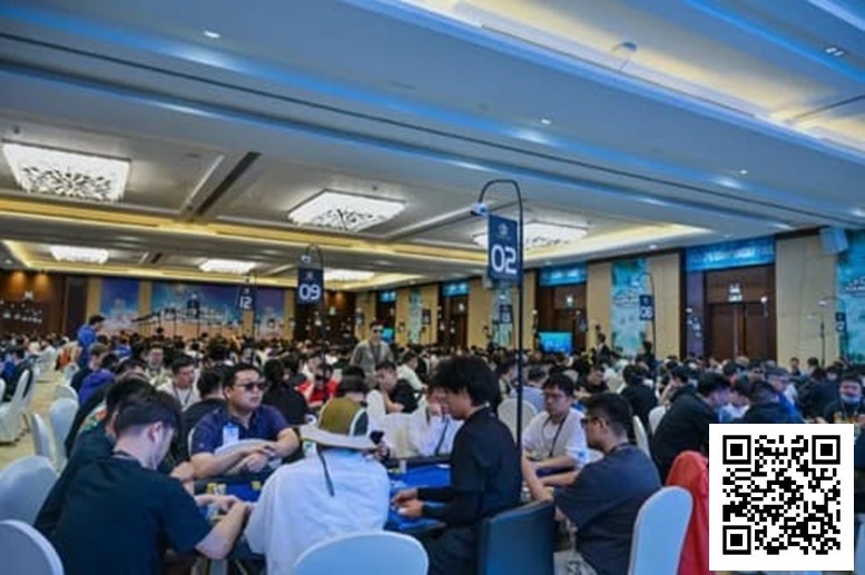 【APL扑克】2025CPG三亚总决赛｜速战速决！主赛事首次同步即将入围圈泡沫击碎！王泰麒装袋168万记分牌携手240人晋级第三轮！