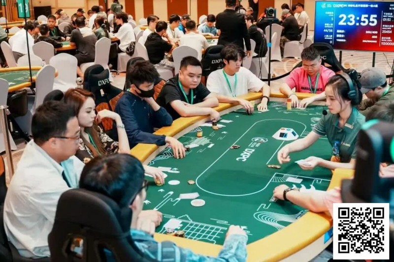 【APL扑克】DXPC丹霞杯 | 最终之战今日引爆！首届丹霞杯主赛Day1共301人，77人晋级Day2，李非泽和白晋荣分获C/D组CL