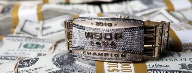 【APL扑克】意想不到的回答!一条WSOP金手链值多少钱?