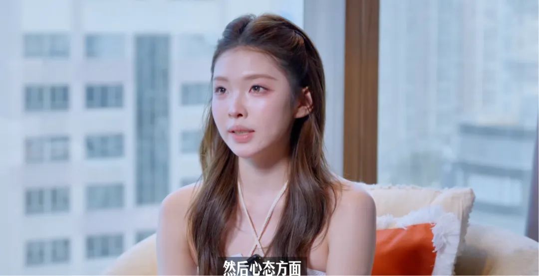 【APL扑克】牌桌落泪的少女JJE:他们不会心疼,就是使劲的锤,能怎么锤就怎么锤