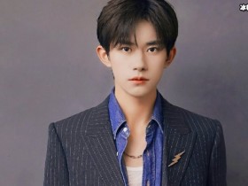【APL扑克】吴亦凡寸头英气,易烊千玺寸头稚嫩