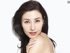 【APL扑克】李嘉欣与儿子遛狗,许建彤身高猛飚