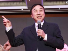 【APL扑克】她是冯巩女儿多次上春晚,人气最后被贾玲带红