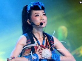 【APL扑克】萨顶顶卸妆后堪称“整容”,网友:保持这种形象早就火了