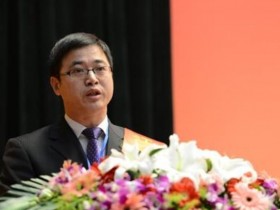 【APL扑克】自带发光体的实力派演员吴刚,不是主角胜似主角