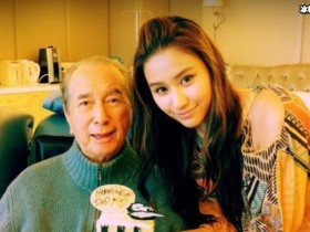 【APL扑克】豪门千金生活太简单,何超莲晒出高奢名牌不为父亲去世伤心太久