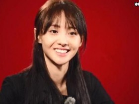 【APL扑克】郑爽首次挑战谍战剧,一人分饰两个角色,剧照有颜、有气质