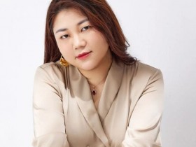 【APL扑克】杨天真直播被多次提示衣领过低,花式遮挡后仍遭封禁