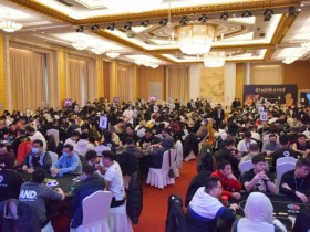 【APL扑克】国家杯·武汉站 | 主赛190人奖励圈大门打开,陈冲鹏遗憾成泡沫,张高搴147万记分牌领跑102人晋级