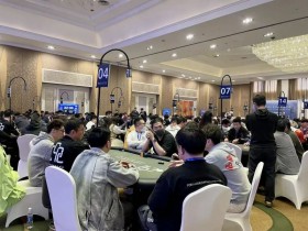 【APL扑克】中原杯开封站|主赛事685人次参赛159人晋级 沈靖 舒建国分别领跑C组/C组(快速)