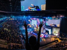 【APL扑克】体育×电竞:跨界赛事如何推动竞技与娱乐双重发展?