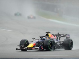 【APL扑克】F1巴林大奖赛暖胎圈动力异常:国际汽联发布声明,软件更新后比赛正常进行